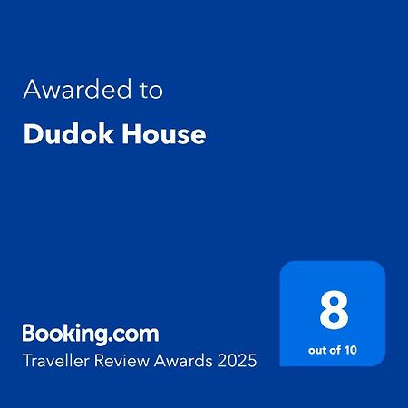 Апарт отель Dudok House Жилина Экстерьер фото